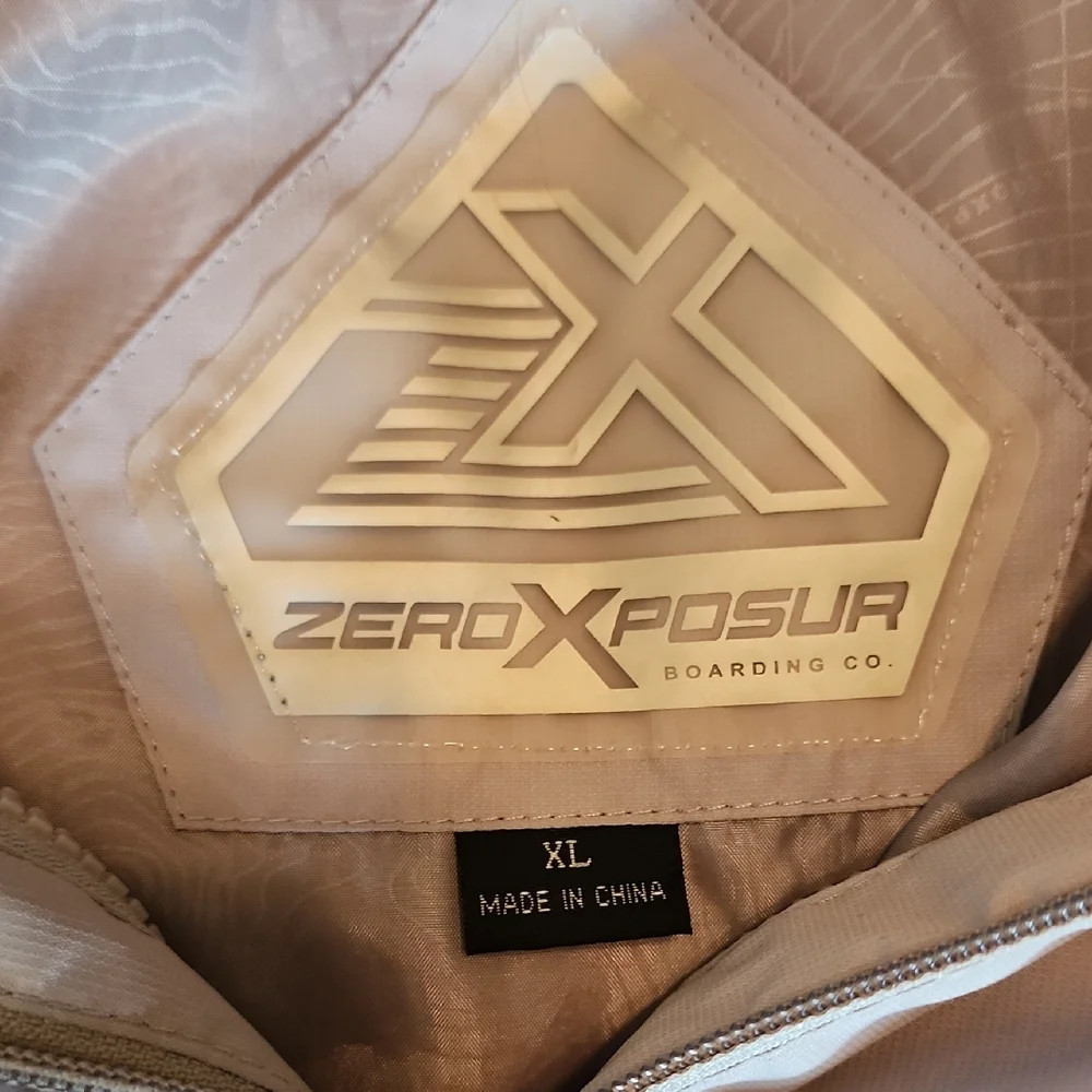 ZeroXposur Women's Gray Ski Jacket/Liner with Hood - Picture 2 of 15